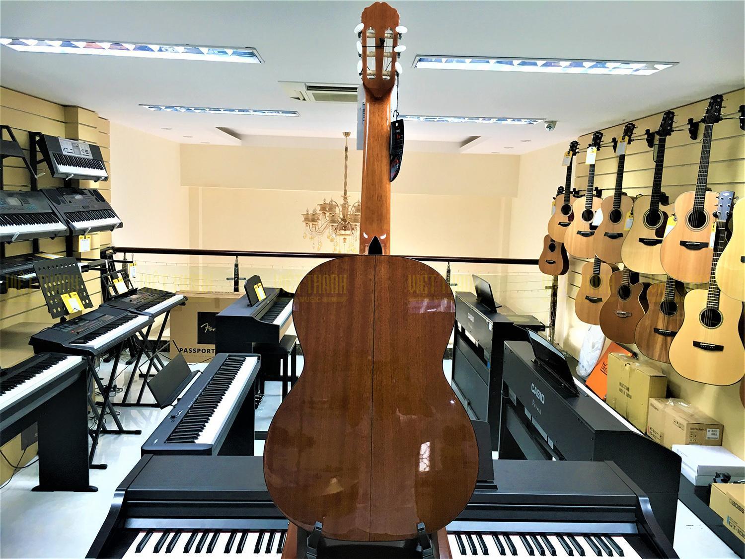 Đàn guitar Takamine GC3 NAT có thiết kế hoàn mỹ