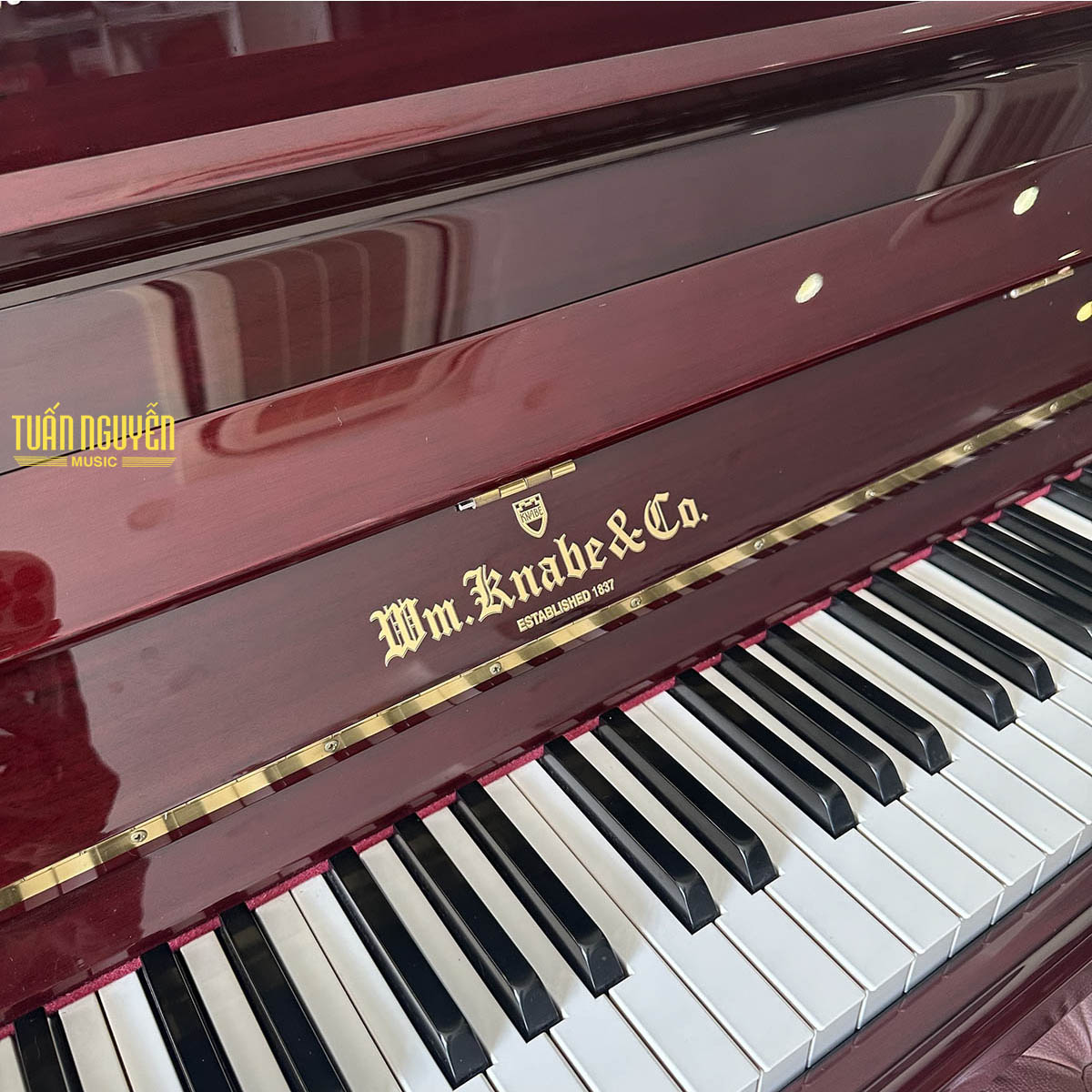 logo dan piano knabe 1837