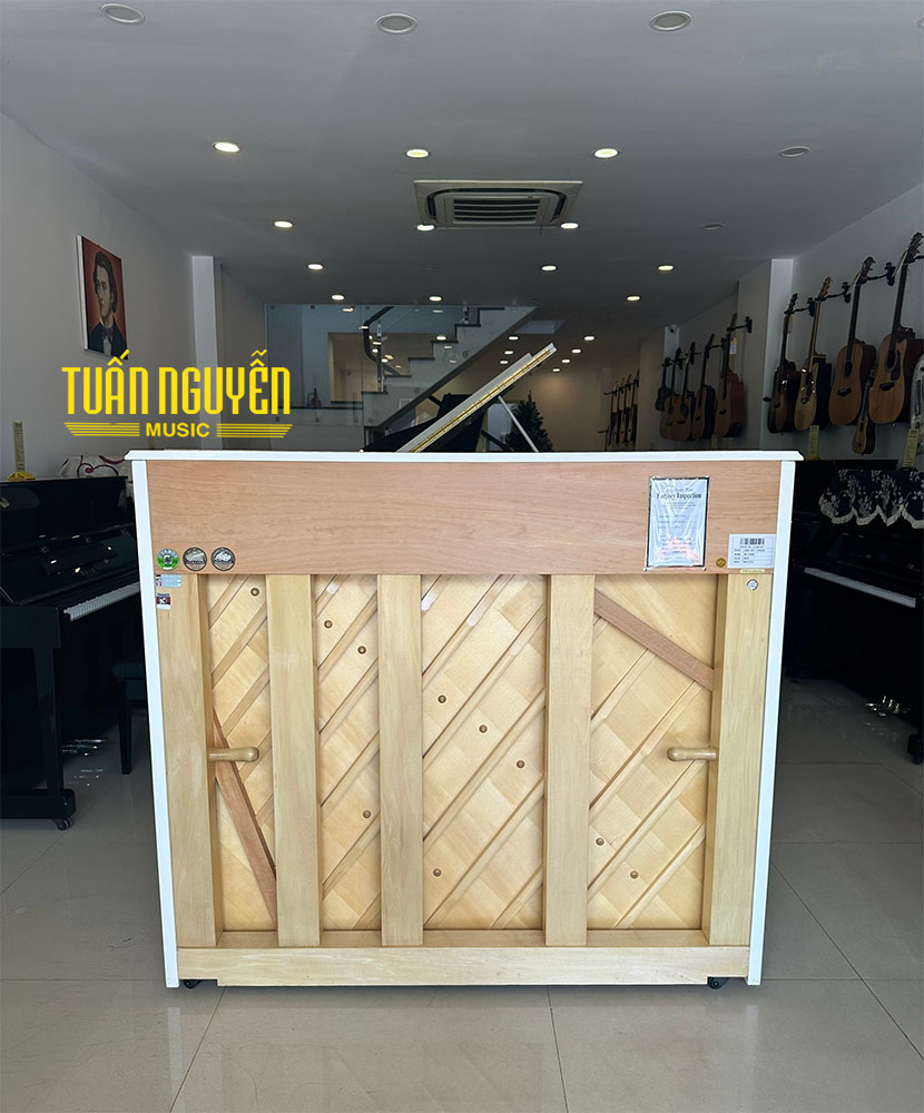 mat sau dan piano knabe wmv 132fd mau trang