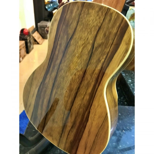 Ukulele Mẫu 1