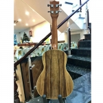 Ukulele Mẫu 1