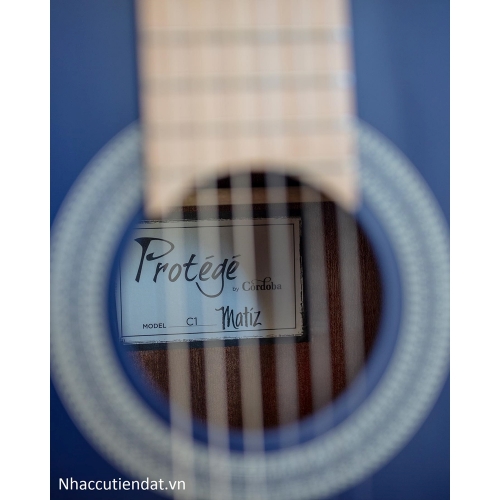 guitar-cordoba-c1-matiz-blue-4.jpg