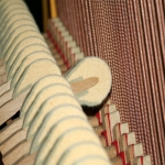 bua dan piano yamaha u2h