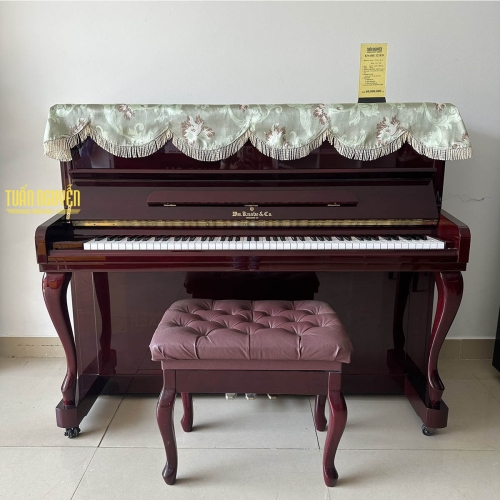 dan piano knabe wmv 121fd trung bay